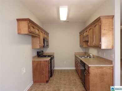 3949 Amanda Ct, Center Point, AL 35215 - photo 7