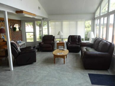 This sun room is where you will spend all your time! 