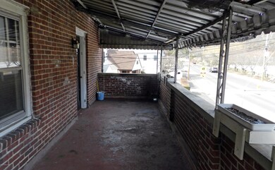 106 Pemberwick Rd unit 2, Greenwich, CT 06831 - photo 4