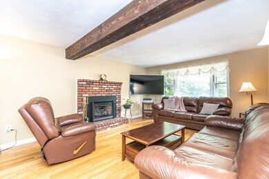 8 Comanche Cir, Billerica, MA 01821 - photo 2