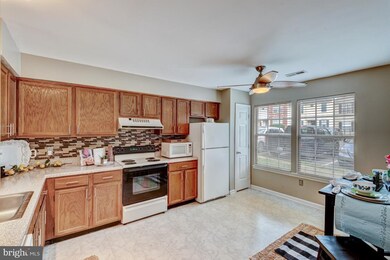 105 Wind Ridge Dr, Stafford, VA 22554 - photo 5