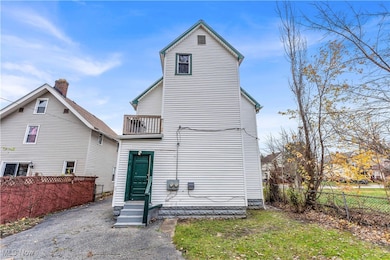 3298 W 97th St, Cleveland, OH 44102 - photo 5