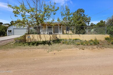 304 W Cherry St-3