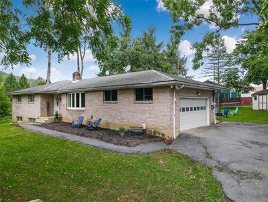 1739 Seidersville Rd, Bethlehem, PA 18015 - photo 4