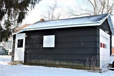 1229 18th St NE, Canton, OH 44705 - photo 3