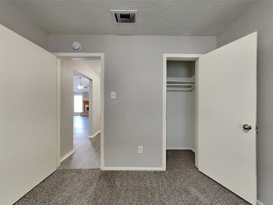 8138 Sweetgum Trace Dr, Houston, TX 77040 - photo 7