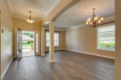 03 Entry Foyer