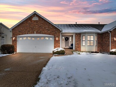 2700 Samuel Dr unit 716A, O Fallon, MO 63368 - photo 2