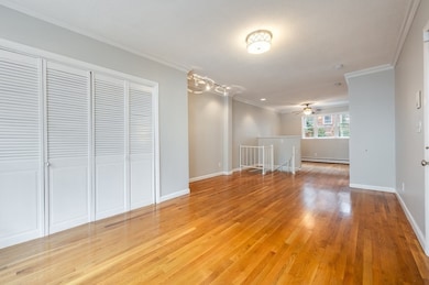 159 W 7th St unit 1, Boston, MA 02127 - photo 2