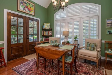 Breakfast Room