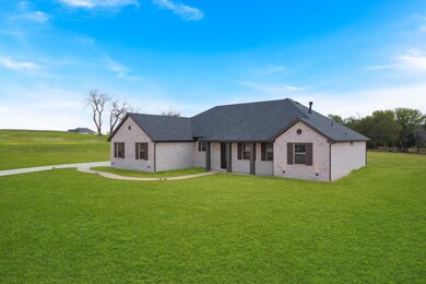 417 Caprock St, Azle, TX 76020 - photo 3