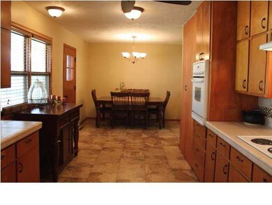 LOTS OF ELBOW ROOM IN DINING AREA