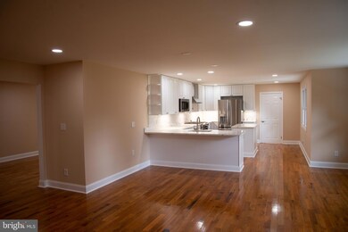 1223 Wine Spring Ln, Towson, MD 21204 - photo 5