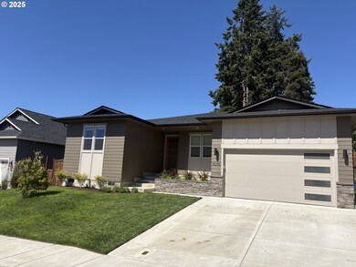 1076 S 57th Place, Springfield, OR 97478 - photo 2