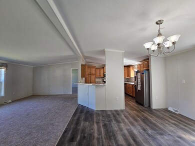 11 S Emperor Dr, Concord, NH 03303 - photo 4