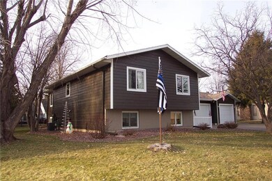 419 Fagstad St, Menomonie, WI 54751 - photo 2