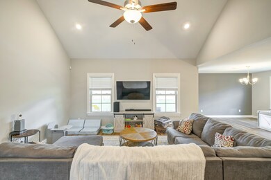 505 Preserve Cir, Manchester, TN 37355 - photo 5