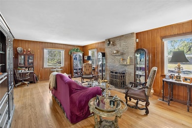 2203 Hidden Pond Rd, Plant City, FL 33565 - photo 6