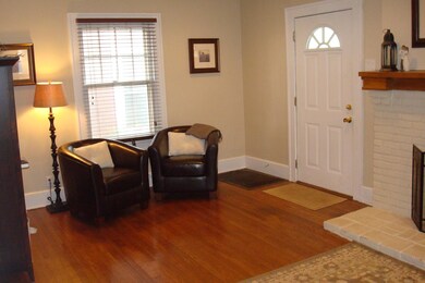 243_W_Como _Ave_Columbus_ (18)