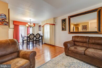 724 Sherwood Ln, Fredericksburg, VA 22407 - photo 7