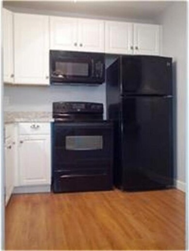 5423 Golfview Dr unit B-2, Wilmington, DE 19808 - photo 3