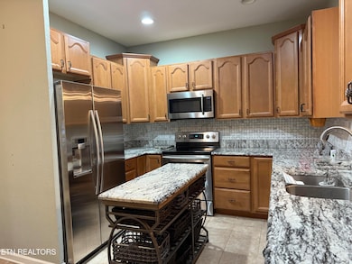 7250 Oakfield Ln unit 1, Powell, TN 37849 - photo 5