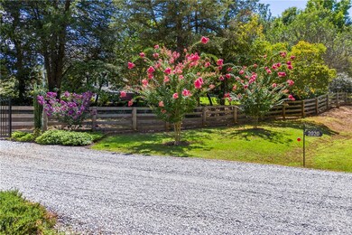 2022 Pulliam Mill Rd, Dewy Rose, GA 30634 - photo 4