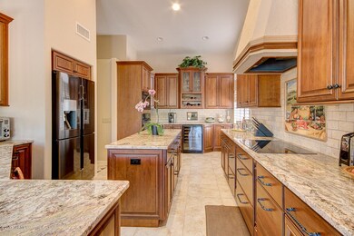 5 Kitchen 2