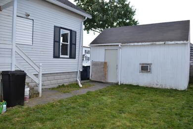31 Harrison Ave, Biddeford, ME 04005 - photo 4