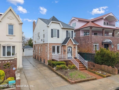 17 Coleridge St, Brooklyn, NY 11235 - photo 2