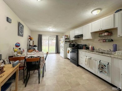 916 Mill St, Tipton, IN 46072 - photo 5