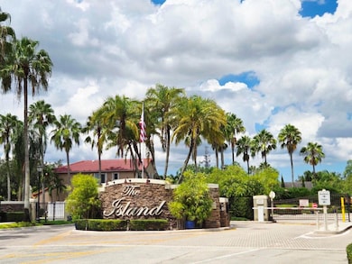 16514 NW 3rd St, Pembroke Pines, FL 33028 - photo 5