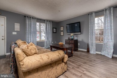 328 Lindera Ct, Glen Burnie, MD 21061 - photo 6