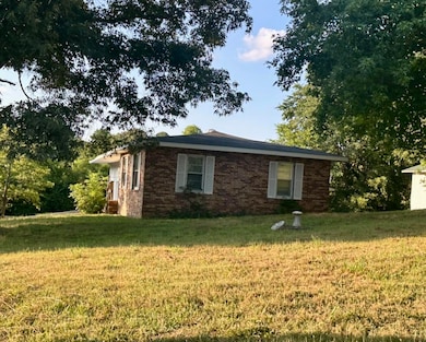 250 S 12th St, Mammoth Spring, AR 72554 - photo 3