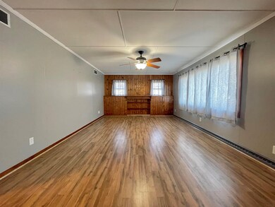 216 E Dustman Rd, Bluffton, IN 46714 - photo 4