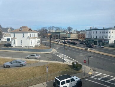 4 Hiawatha Rd unit 3, Mattapan, MA 02126 - photo 2