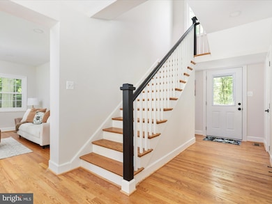 13209 Johnny Moore Ln, Clifton, VA 20124 - photo 4