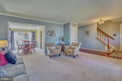 12911 Ashton Oaks Dr, Fairfax, VA 22030 - photo 6