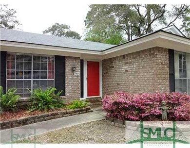 Exterior Front. Great curb appeal! Fifteen minutes
