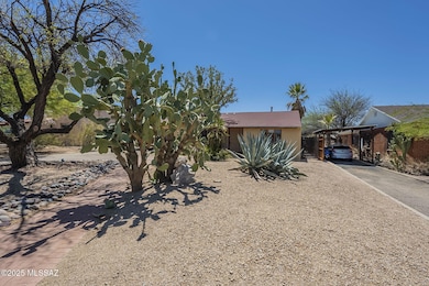 2920 E Mabel St (3)