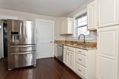 17 Myrtle Ave, Wakefield, MA 01880 - photo 6