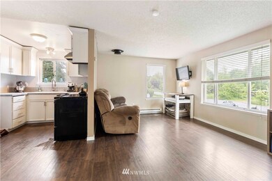 18716 Pioneer Way E, Orting, WA 98360 - photo 6