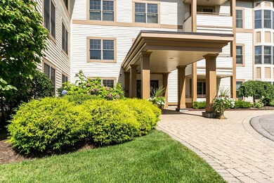 12 Russell Rd unit 102, Wellesley, MA 02482 - photo 3