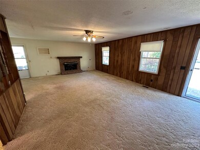 395 Green Rd, Asheboro, NC 27205 - photo 4