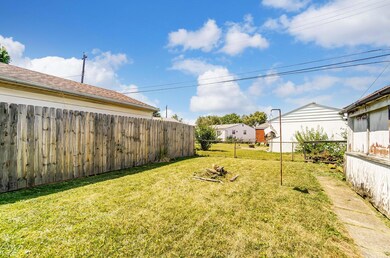 3880 Eakin Rd, Columbus, OH 43228 - photo 3