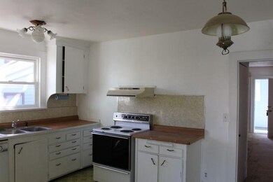 1107 10th Ave SW, Albany, OR 97321 - photo 7