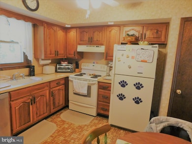 222 Overlook Terrace, Orwigsburg, PA 17961 - photo 3