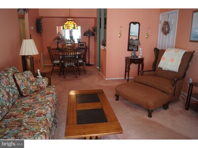 7216 Hilltop Dr unit 102, Brookhaven, PA 19015 - photo 6