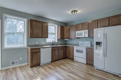 25997 E Mondovi St, Eleva, WI 54738 - photo 7