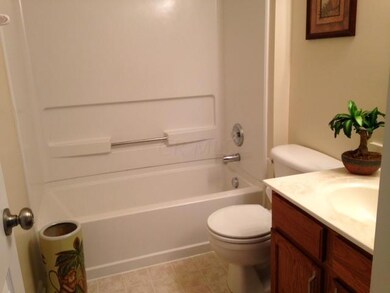 Worthington trace hall bath up